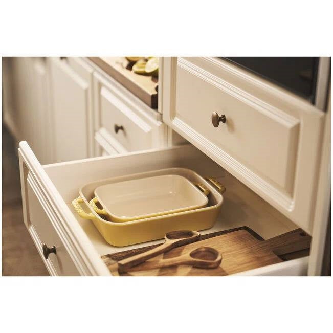 2 Piece Ceramic Stoneware Bakeware Casserole Baking Dish Set in Yellow / Ivory