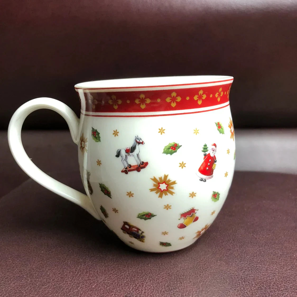 DecorBites™ Christmas Porcelain Tableware Set