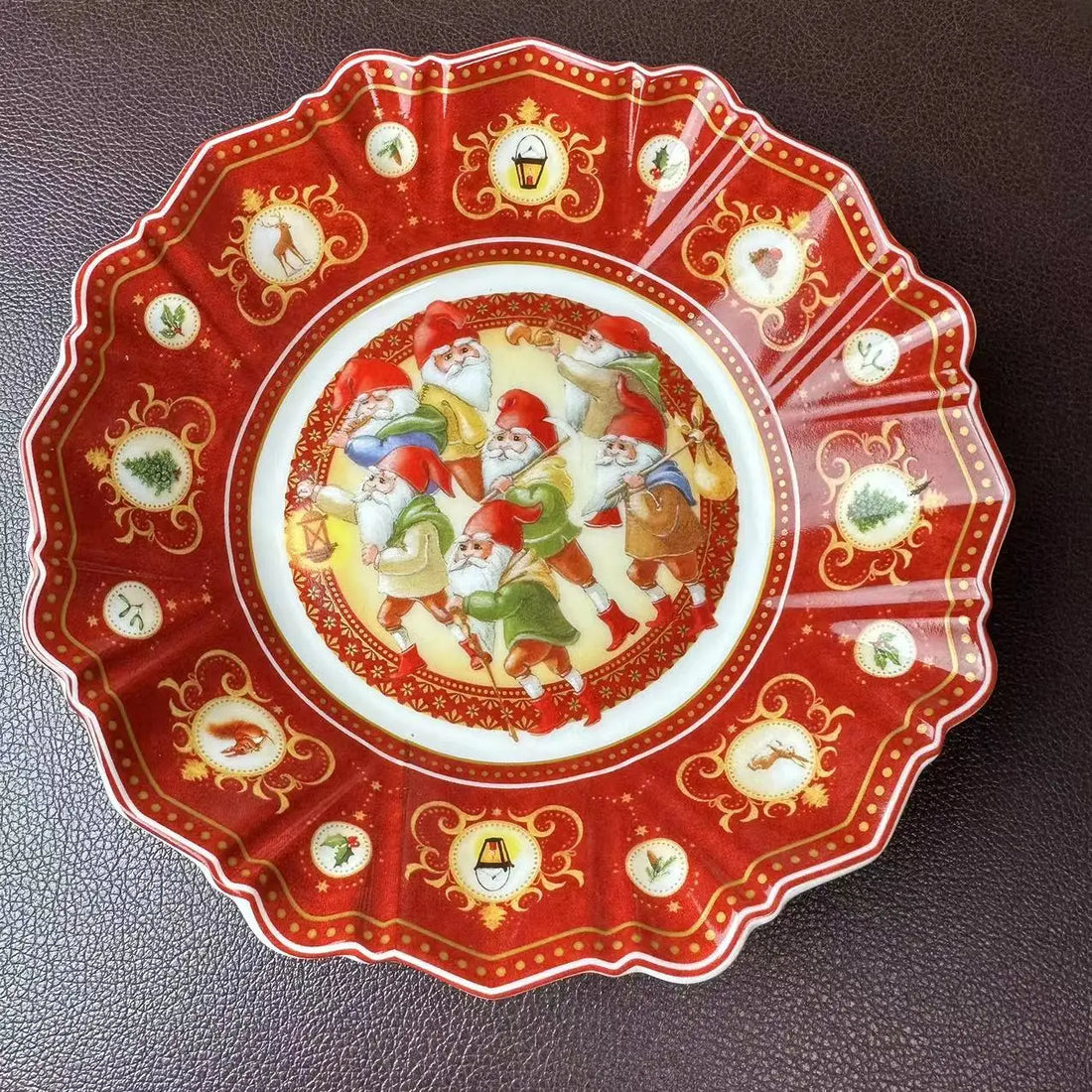 DecorBites™ Christmas Tableware & Dinnerware Set