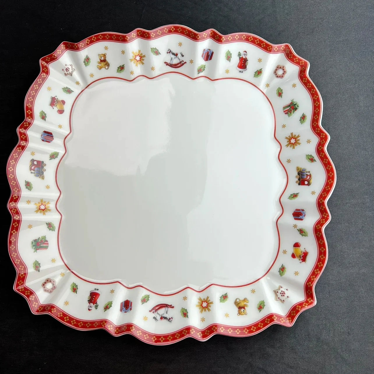 DecorBites™ Christmas Porcelain Tableware Set