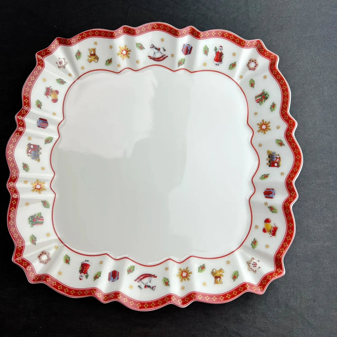 DecorBites™ Christmas Porcelain Tableware Set