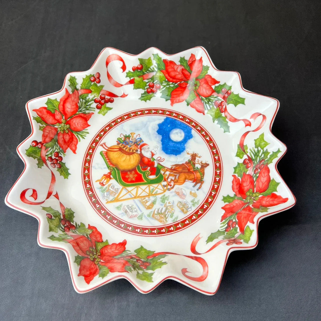 DecorBites™ Christmas Tableware & Dinnerware Set