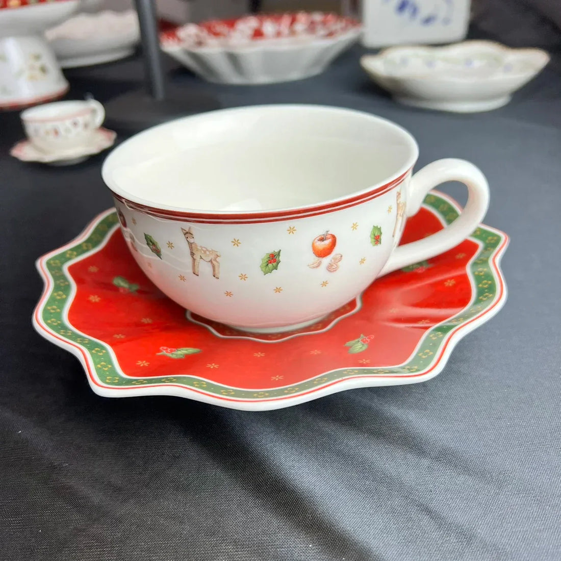 DecorBites™ Christmas Porcelain Tableware Set