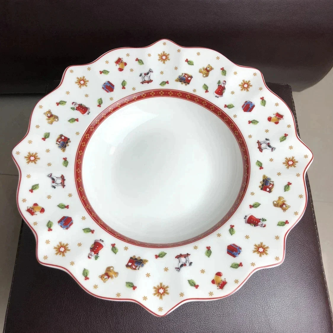 DecorBites™ Christmas Porcelain Tableware Set