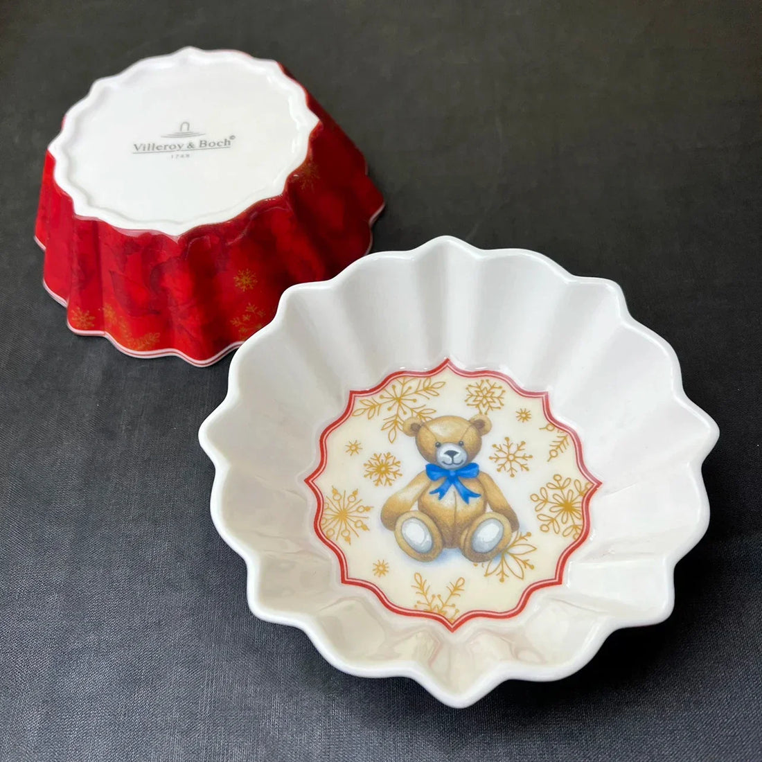 DecorBites™ Christmas Tableware & Dinnerware Set